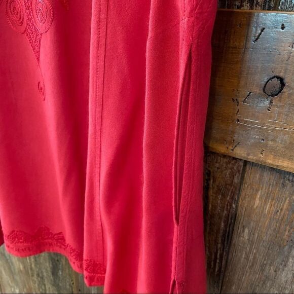Fabulous Tomato Red Henley BOHO Relaxed Oversized Embroidered Long Sleeve Tunic - Picture 6 of 12